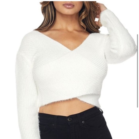 JLUXLABEL Cris Cross Cropped Sweater - Picture 2 of 9